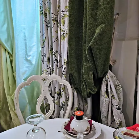 Oda ve Kahvaltı Ab Innovative Design Bolonya